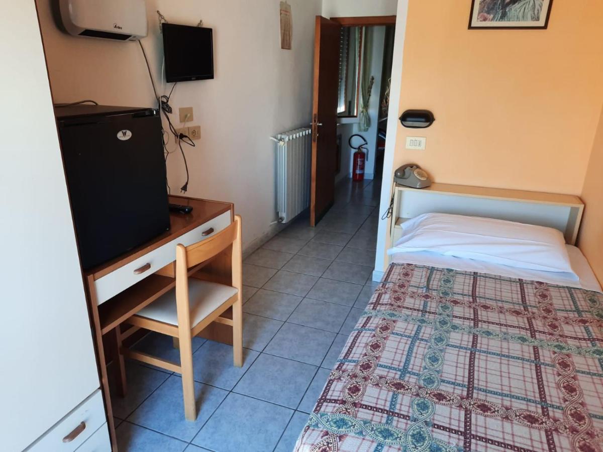Hotel Vittoria Chianciano Terme Kültér fotó