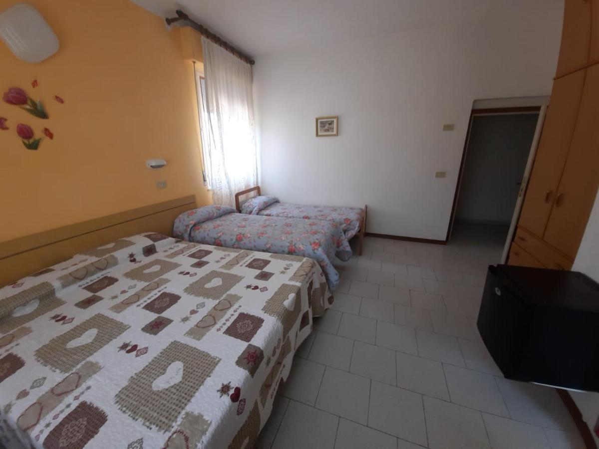 Hotel Vittoria Chianciano Terme Kültér fotó
