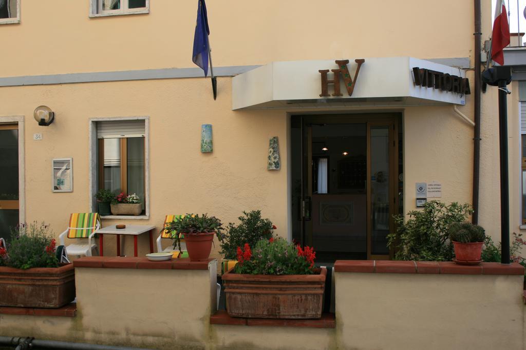 Hotel Vittoria Chianciano Terme Kültér fotó